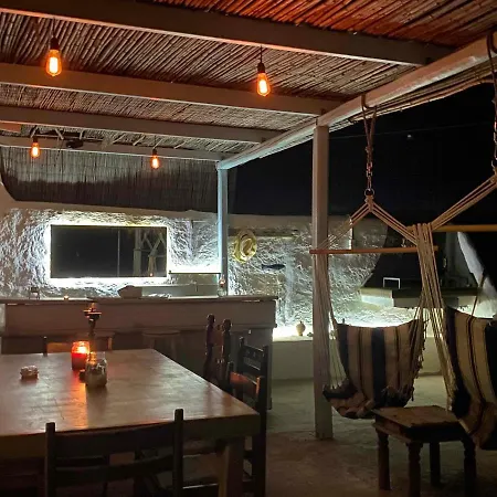 Little Troll House 2, Golden Beach, * Chrisi Akti (Paros)