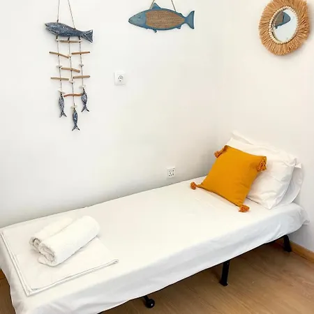 Little Troll House 2, Golden Beach, Chrisi Akti (Paros)