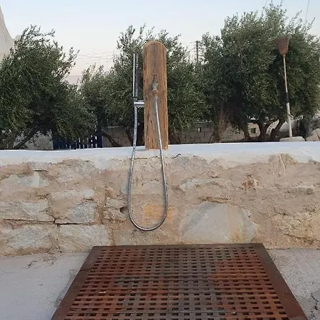 Apartment Little Troll House 2, Golden Beach, Chrisi Akti (Paros)